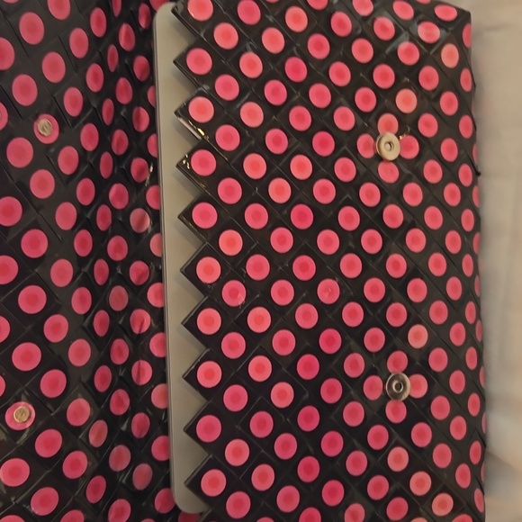 Rebagz Half The Sky Designs pink polka dot messenger/computer bag - Picture 16 of 16